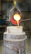 Pouring bronze